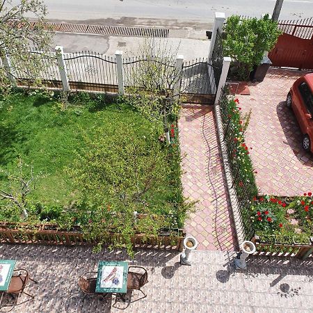 Pensiunea Ciresul Alb Tulcea Exterior foto