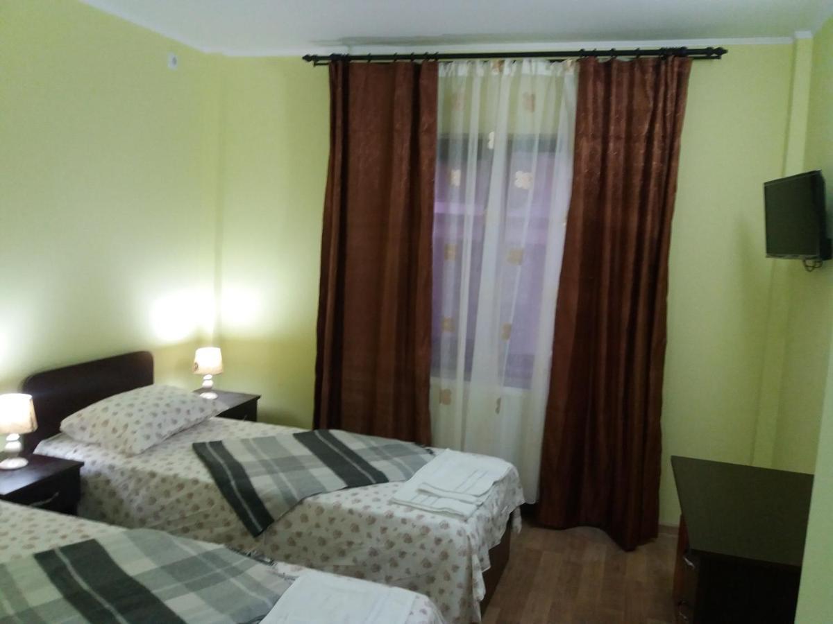 Pensiunea Ciresul Alb Tulcea Exterior foto